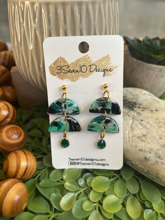 Green/Black Dangle w/ Gem