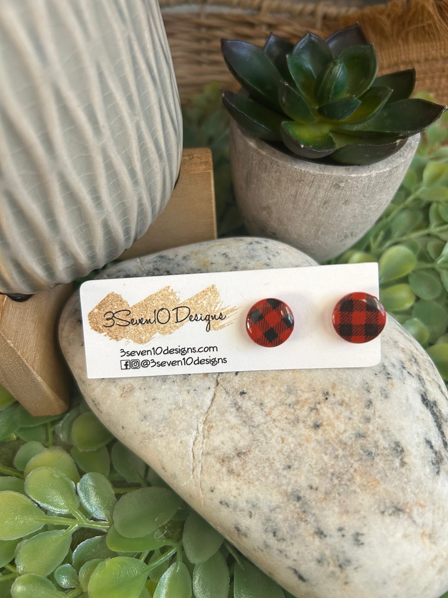 Red Plaid Stud